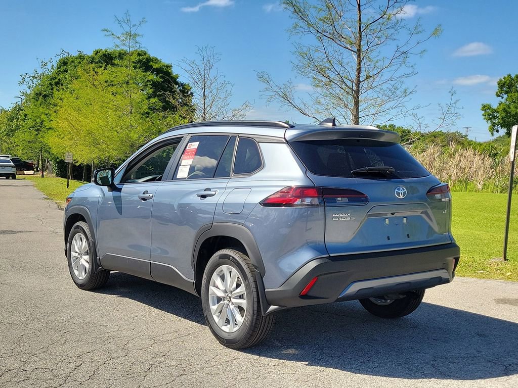 New 2026 Toyota Corolla Cross LE image 6