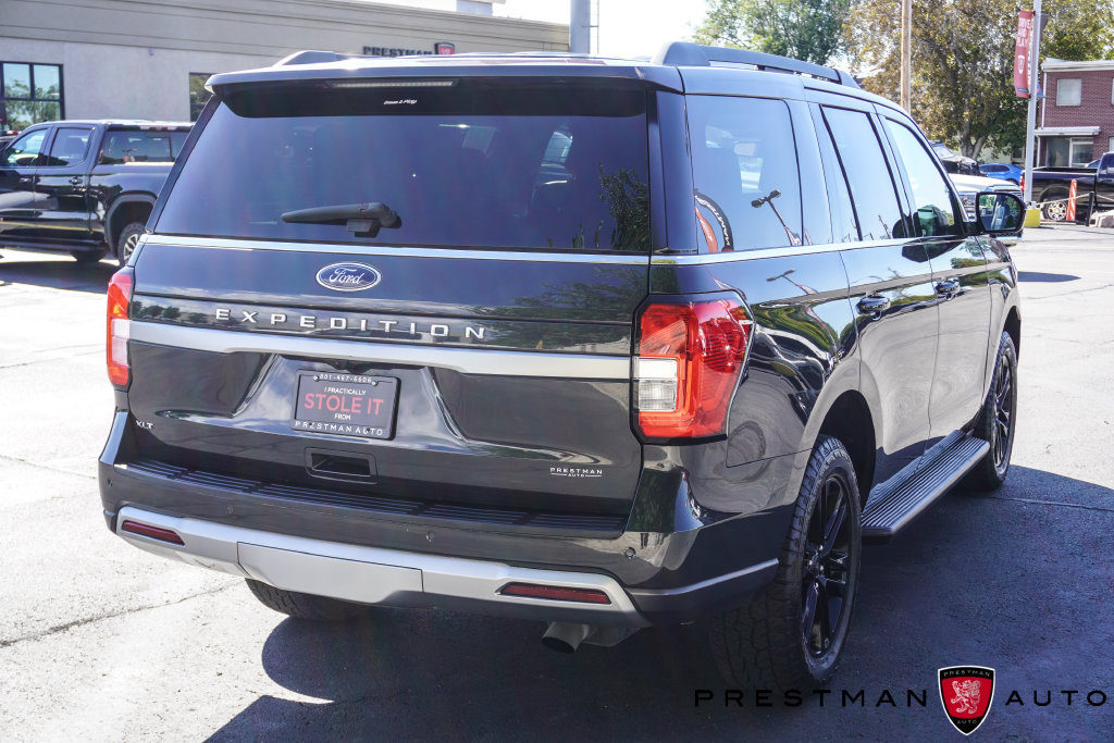 Used 2024 Ford Expedition XLT AWD/4WD image 23