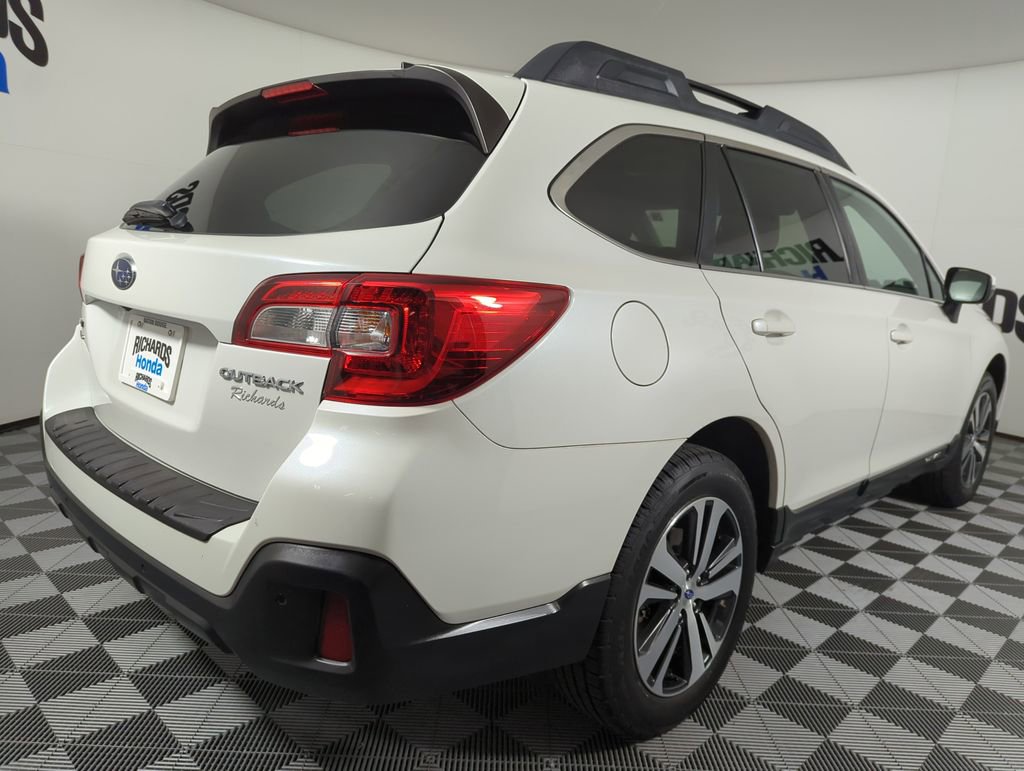 Used 2019 Subaru Outback 2.5i Limited image 5