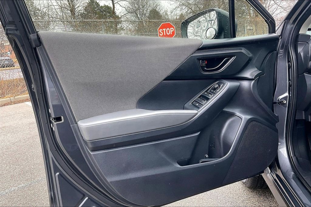 Used 2024 Subaru Crosstrek 2.0i image 22