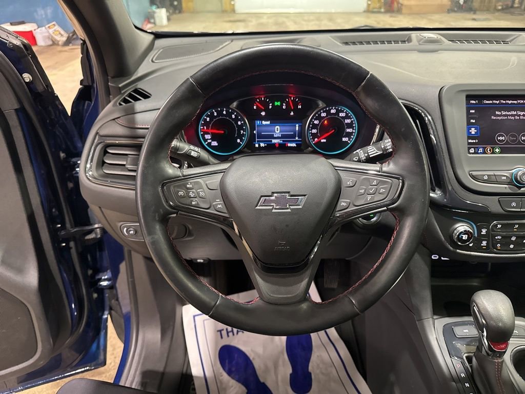 Used 2023 Chevrolet Equinox RS image 26