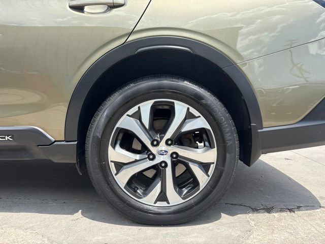 Used 2020 Subaru Outback Limited w/ Popular Package #2 AWD/4WD image 9