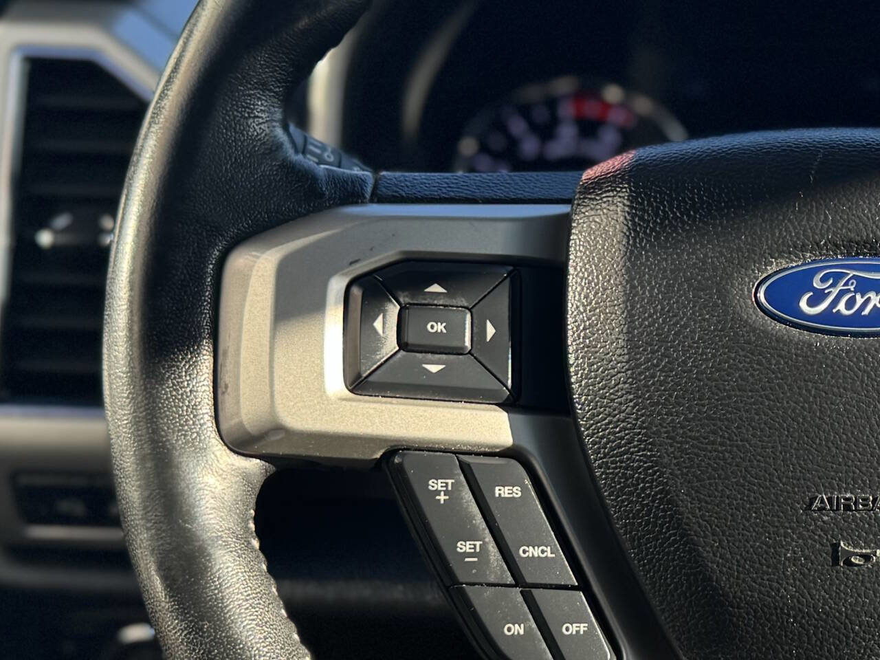 Used 2019 Ford F250 Lariat w/ Lariat Ultimate Package image 49