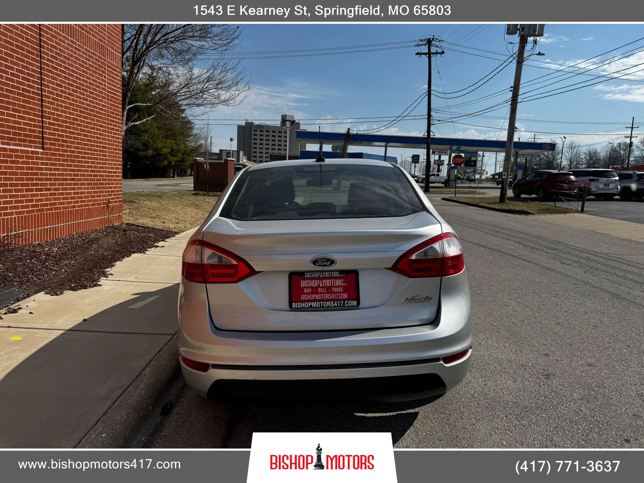 Used 2015 Ford Fiesta S FWD image 5