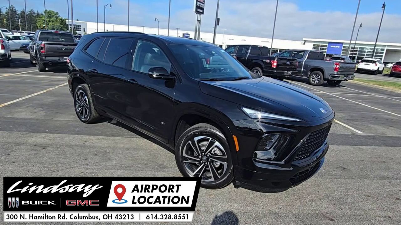 New 2026 Buick Enclave Sport Touring w/ Power Package image 2