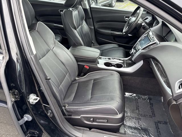 Used 2018 Acura TLX V6 w/ Technology Package FWD image 9
