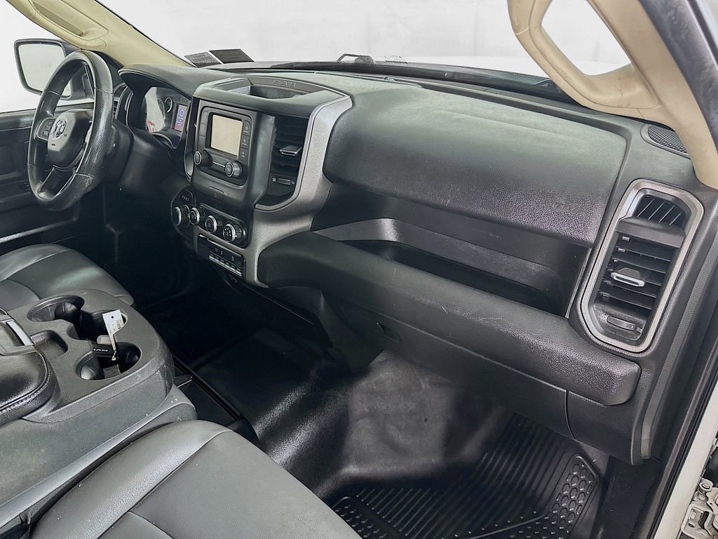 Used 2020 RAM 2500 Tradesman w/ Chrome Appearance Group image 32