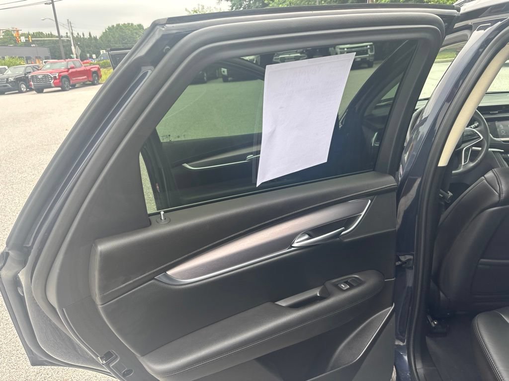 Used 2018 Cadillac XT5 Luxury AWD/4WD image 38