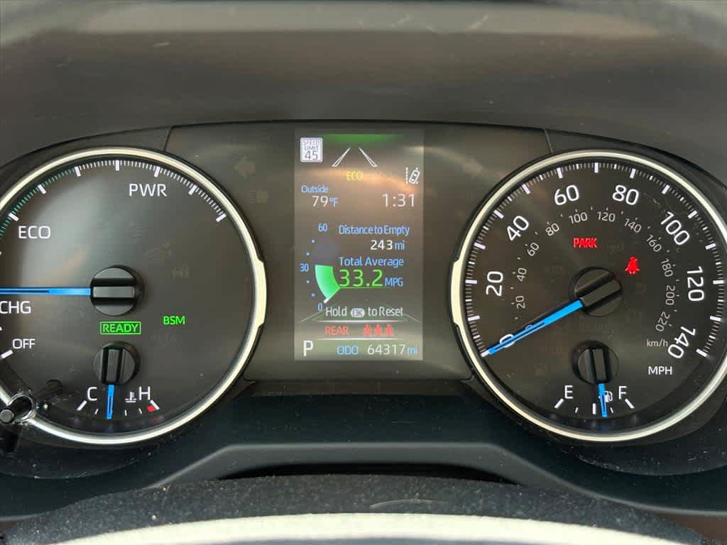 Used 2022 Toyota RAV4 XLE AWD/4WD image 13