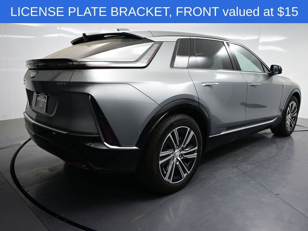 Used 2024 Cadillac Lyriq Luxury image 3