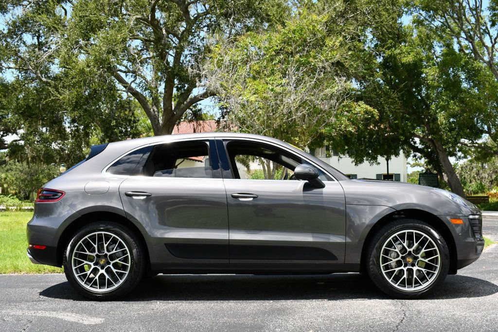 Used 2017 Porsche Macan S image 33
