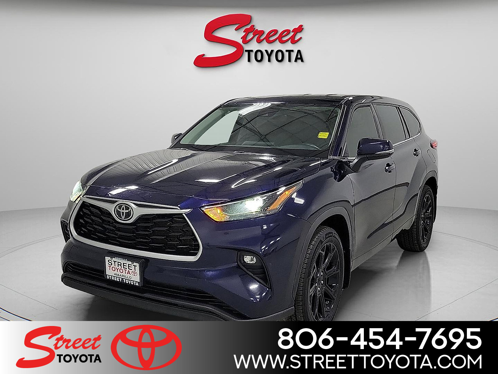 Certified 2022 Toyota Highlander LE