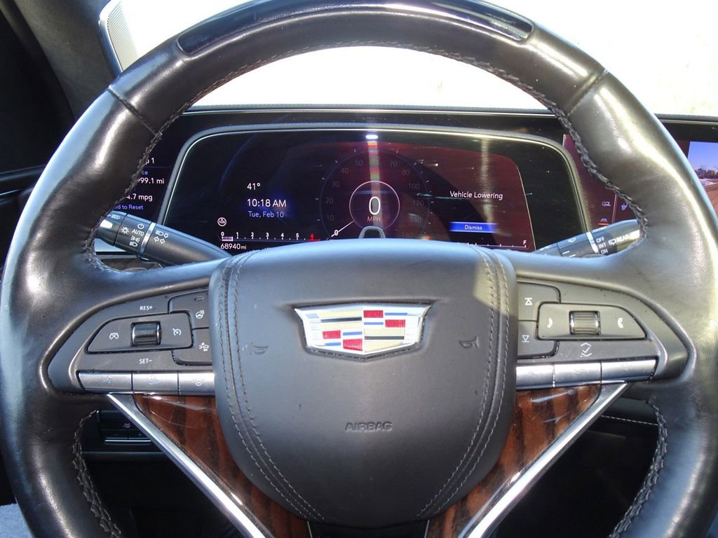Used 2022 Cadillac Escalade ESV Sport Platinum image 18