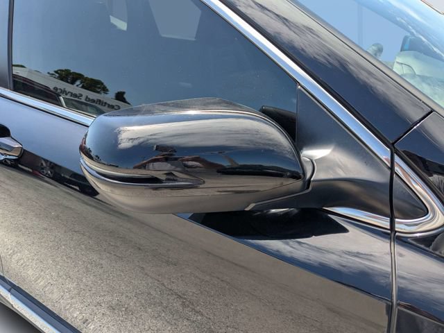 Used 2021 Honda CR-V Touring image 11