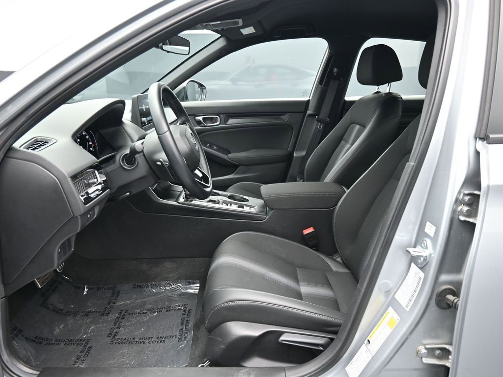 Certified 2025 Honda Civic Sport image 32