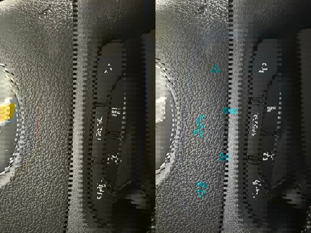 Used 2022 Chevrolet Express 3500 w/ Power Convenience Package image 21