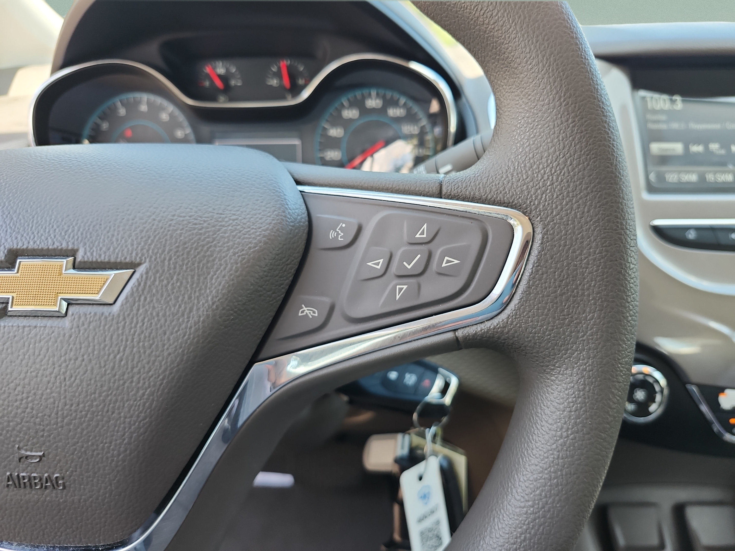 Used 2017 Chevrolet Cruze LT FWD image 26