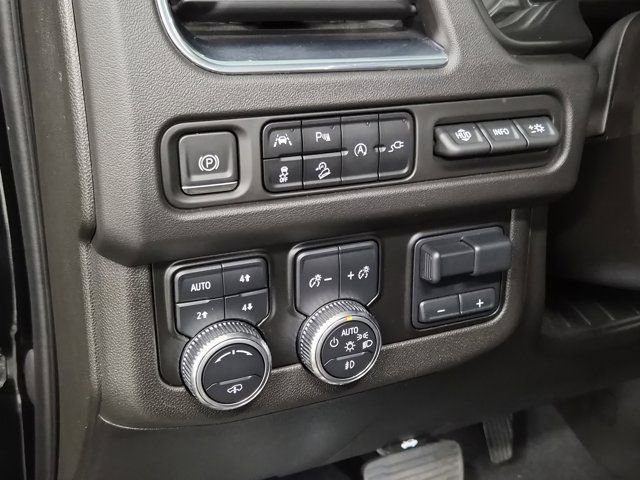 Used 2021 GMC Yukon XL AT4 w/ AT4 Premium Plus Package AWD/4WD image 26