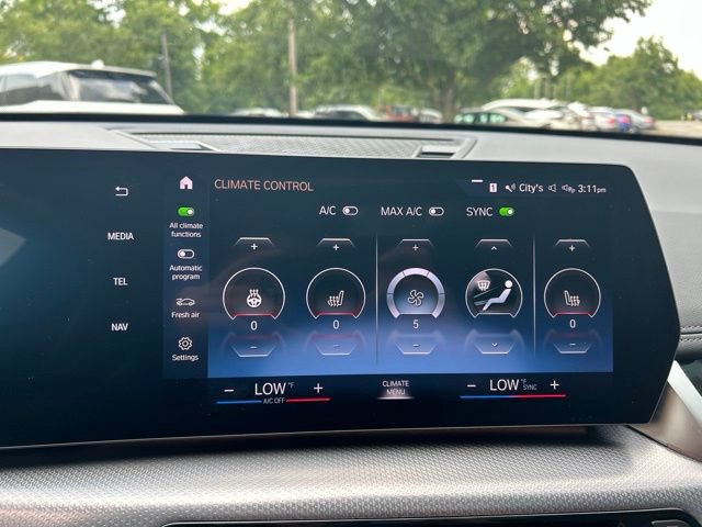 Used 2023 BMW X1 xDrive28i w/ M Sport Package AWD/4WD image 20