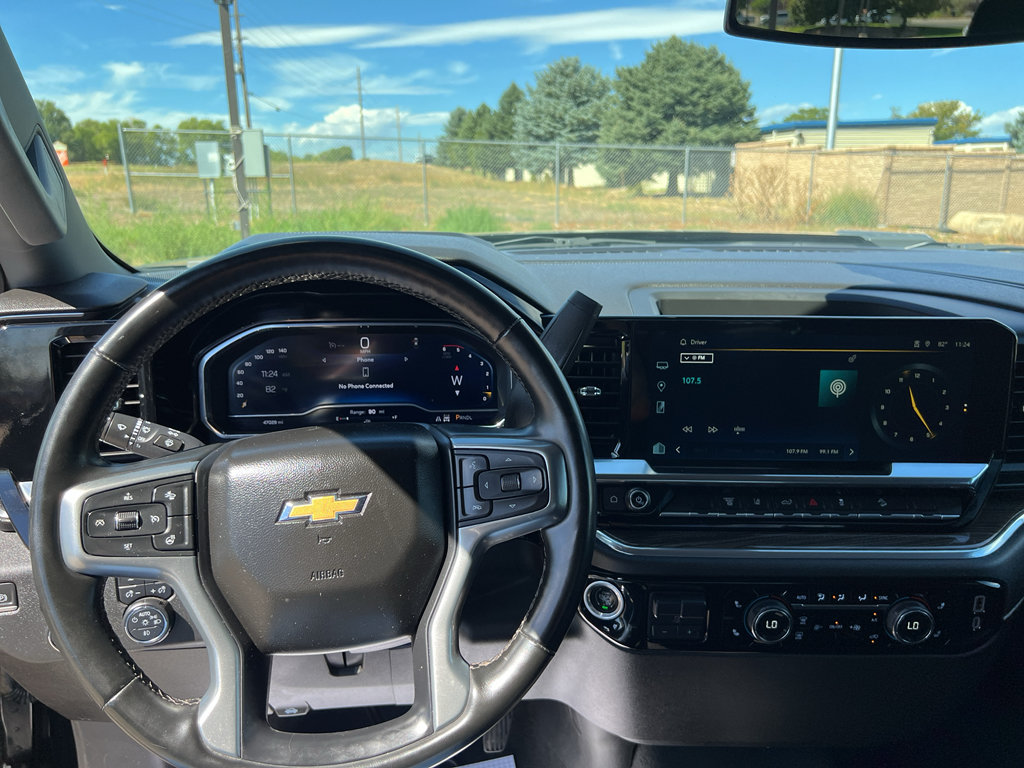 Used 2024 Chevrolet Silverado 2500 LT w/ Convenience Package AWD/4WD image 9