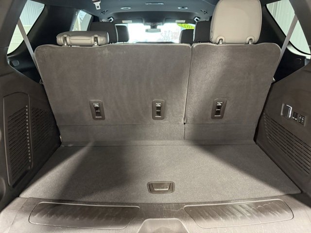 Used 2022 Chevrolet Tahoe LT w/ Luxury Package image 37