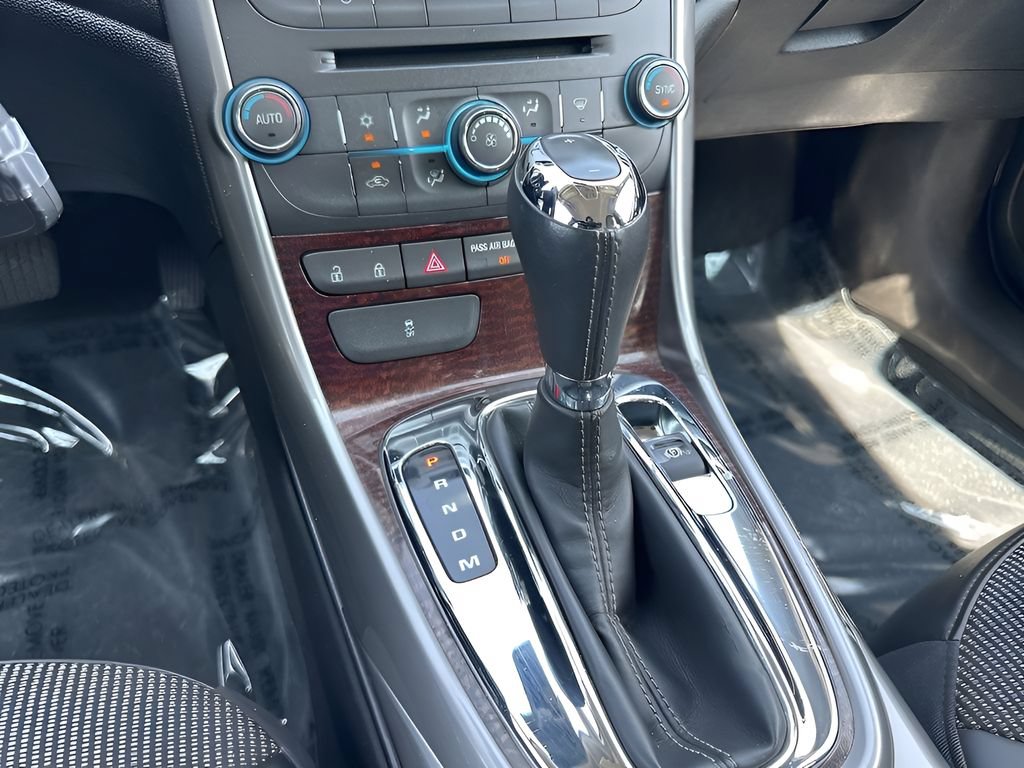 Used 2013 Chevrolet Malibu LT FWD image 16