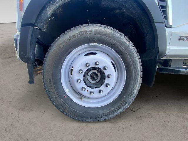 Used 2024 Ford F550 4x4 Regular Cab Super Duty image 14