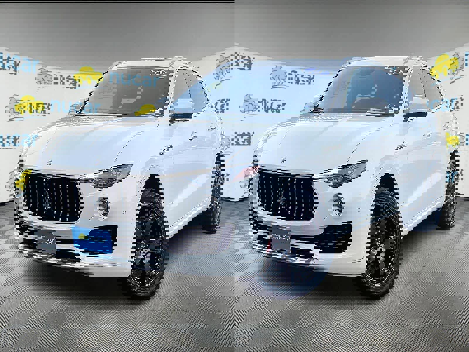 Used 2018 Maserati Levante GranLusso image 3