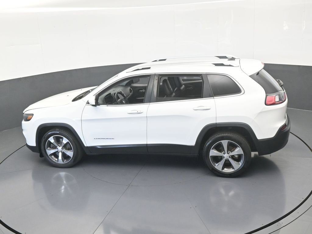 Used 2019 Jeep Cherokee Limited image 47