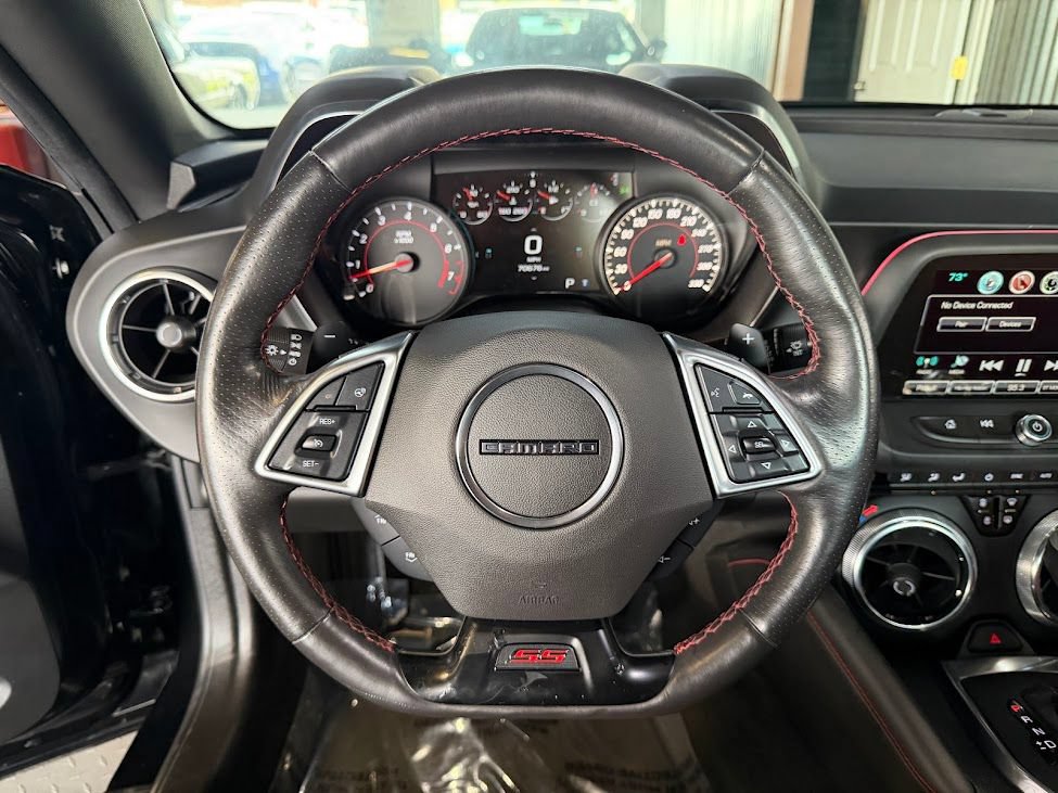 Used 2018 Chevrolet Camaro SS RWD image 17