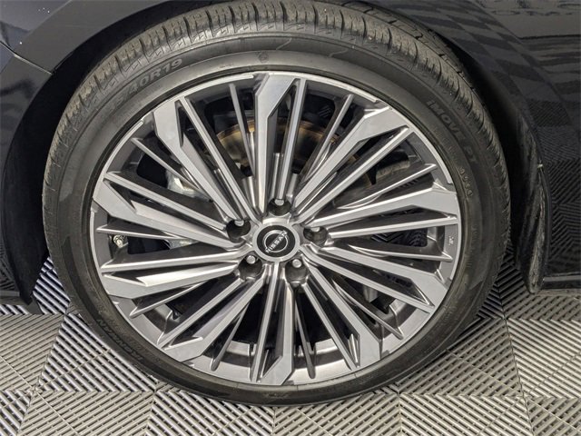 Used 2023 Nissan Altima 2.5 SL image 7