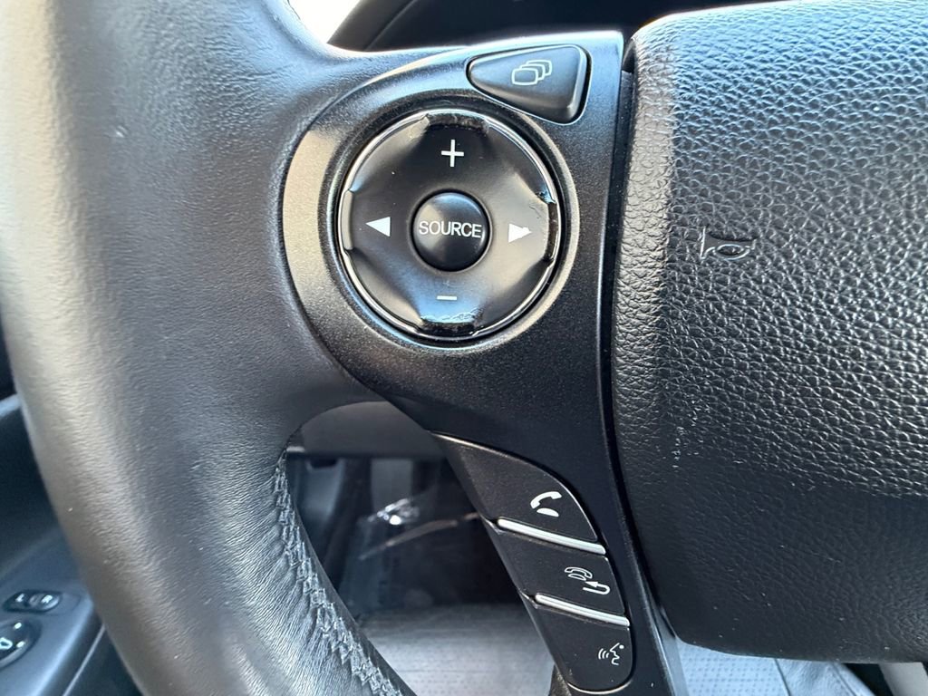 Used 2013 Honda Accord EX-L image 22