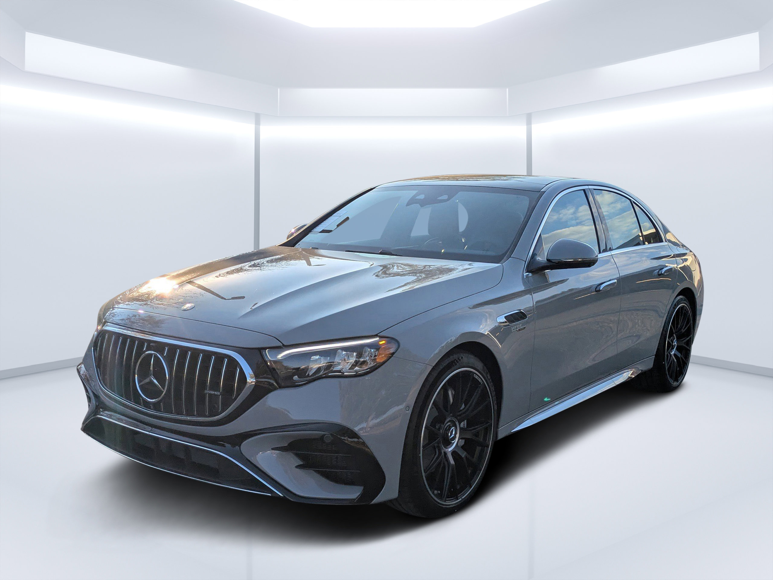 New 2026 Mercedes-Benz E 53 AMG e 4MATIC Sedan image 10