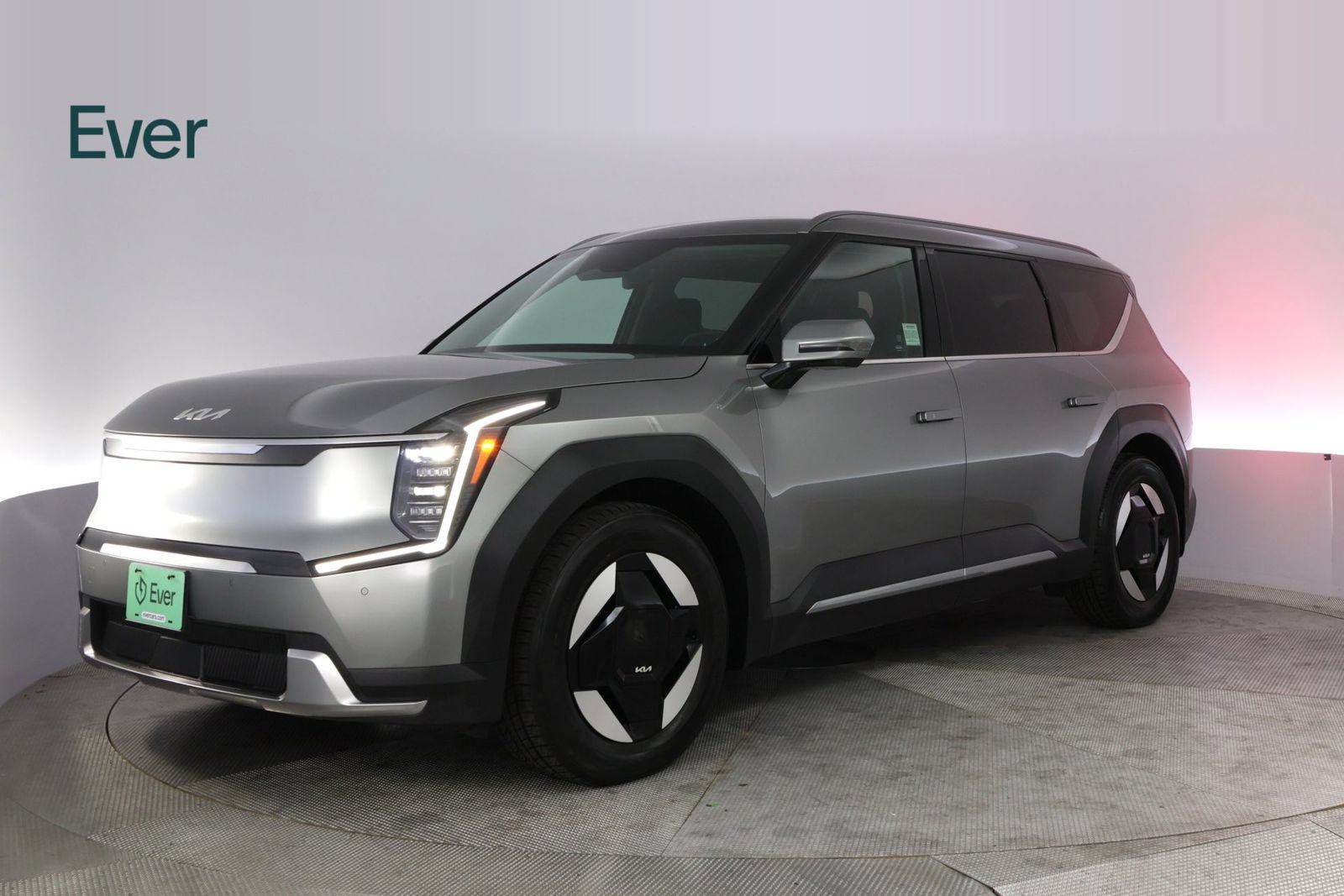 Used 2024 Kia EV9 Wind AWD/4WD image 2