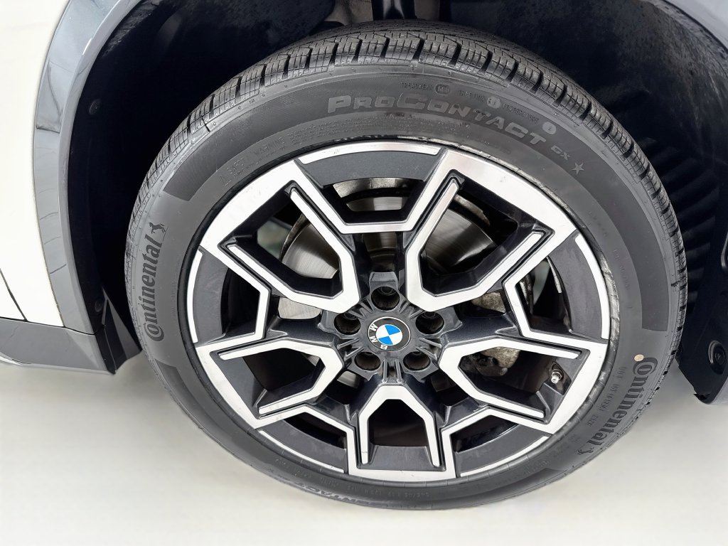 Certified 2023 BMW X1 xDrive28i w/ Premium Package AWD/4WD image 31