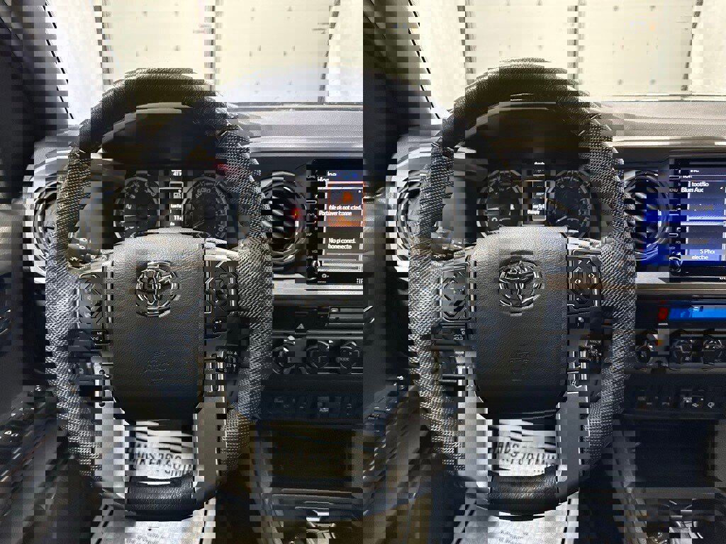 Used 2023 Toyota Tacoma Limited image 18