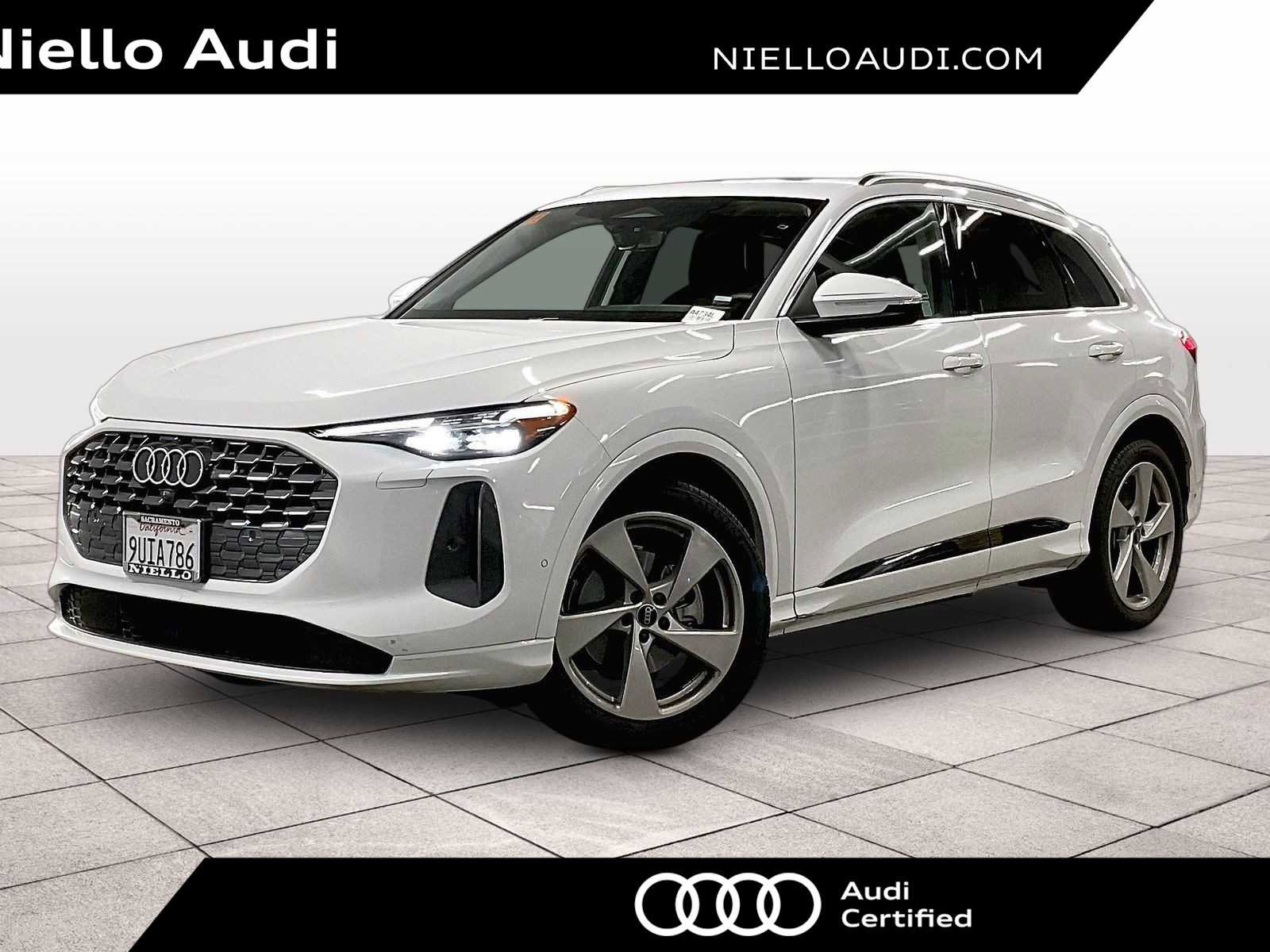 Certified 2025 Audi Q5 Prestige image 1