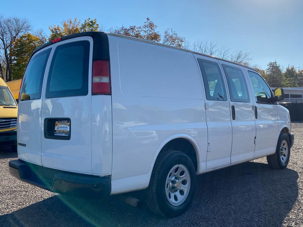 Used 2014 Chevrolet Express 1500 image 7