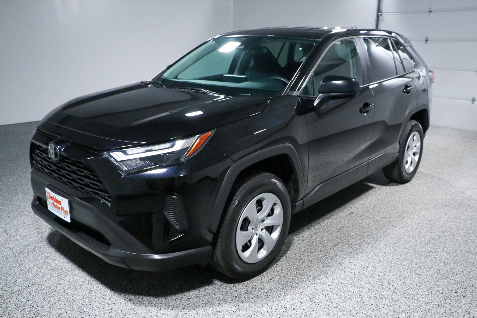 Used 2024 Toyota RAV4 LE image 30