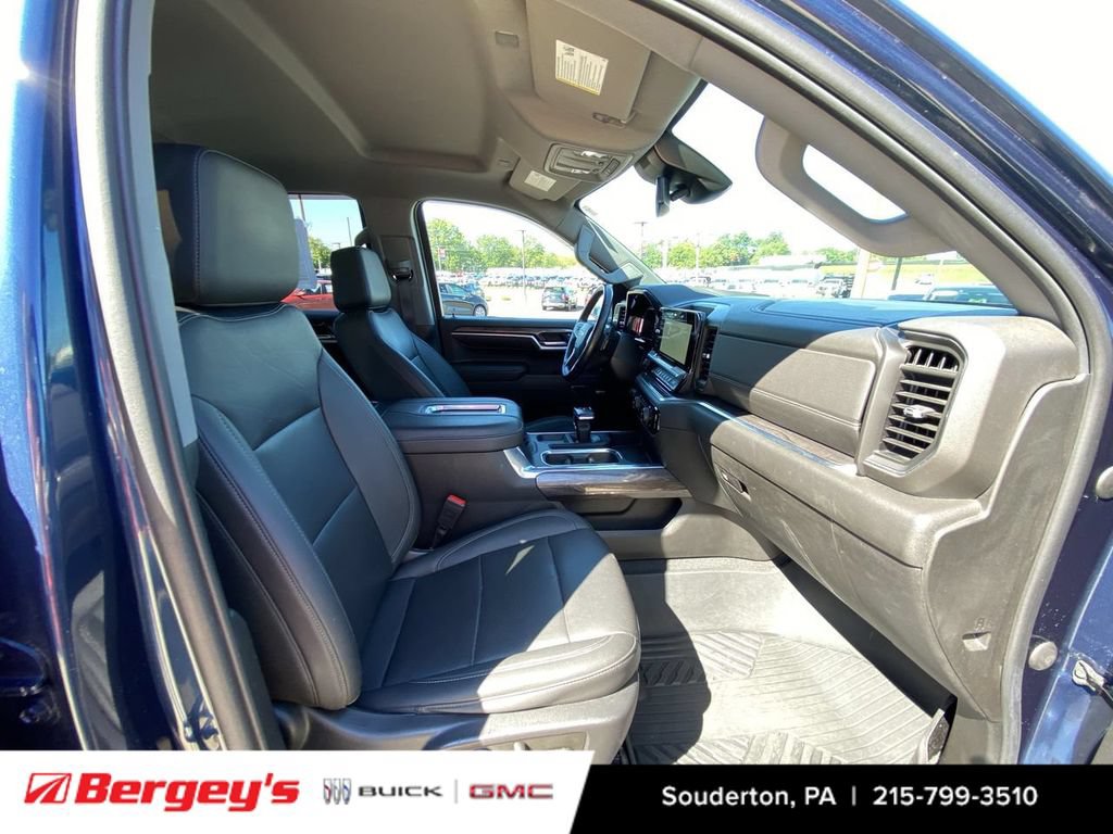 Certified 2022 Chevrolet Silverado 1500 LTZ AWD/4WD image 32