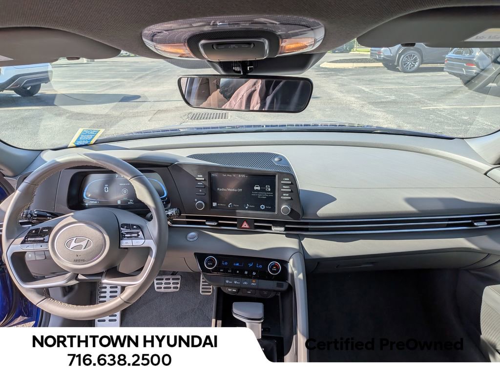 Used 2025 Hyundai Elantra Sport FWD image 7