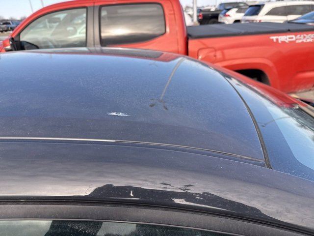 Used 2023 Toyota Corolla LE image 8