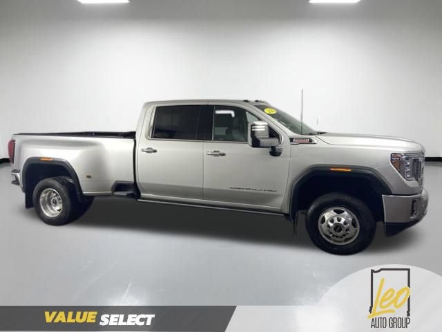 Used 2022 GMC Sierra 3500 Denali w/ Denali Ultimate Package AWD/4WD image 7