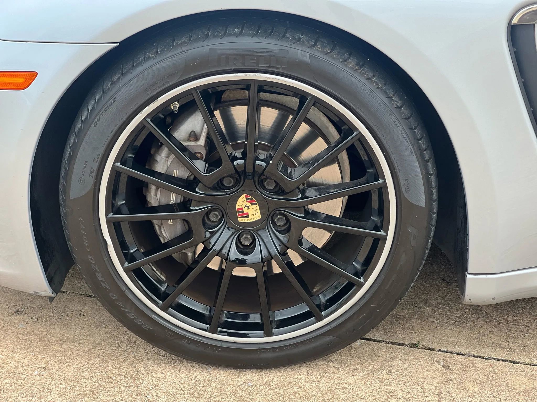 Used 2014 Porsche Panamera image 28