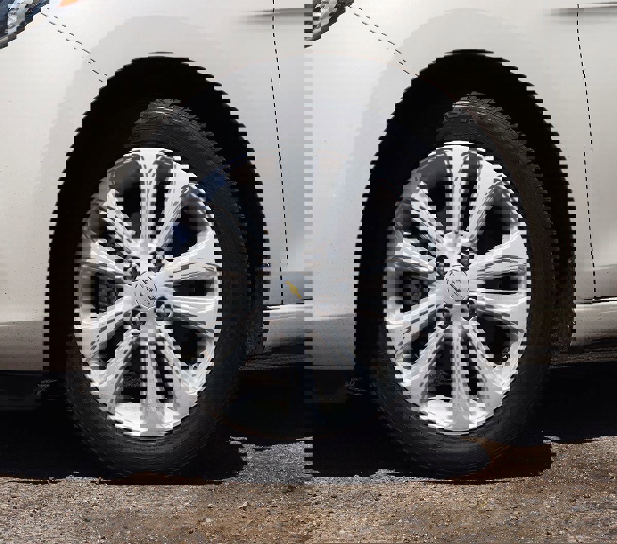 Used 2016 Chevrolet Spark LT w/ Driver Confidence Package image 5