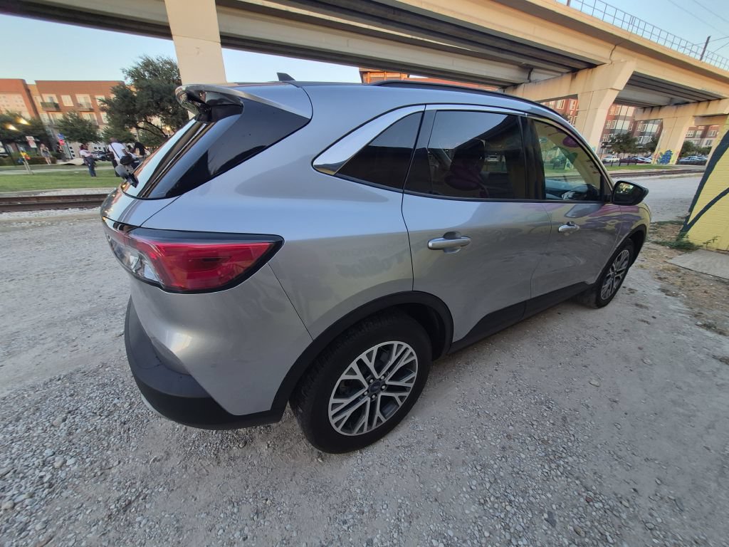 Used 2021 Ford Escape SEL AWD/4WD image 6