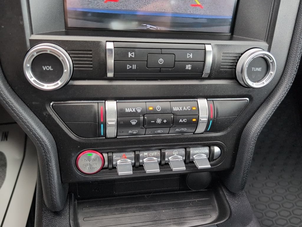 Used 2019 Ford Mustang Coupe w/ Equipment Group 101A RWD image 17