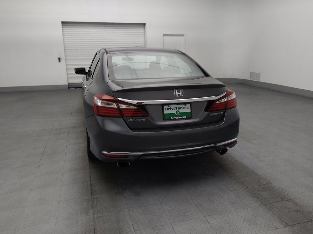 Used 2017 Honda Accord Sport image 6