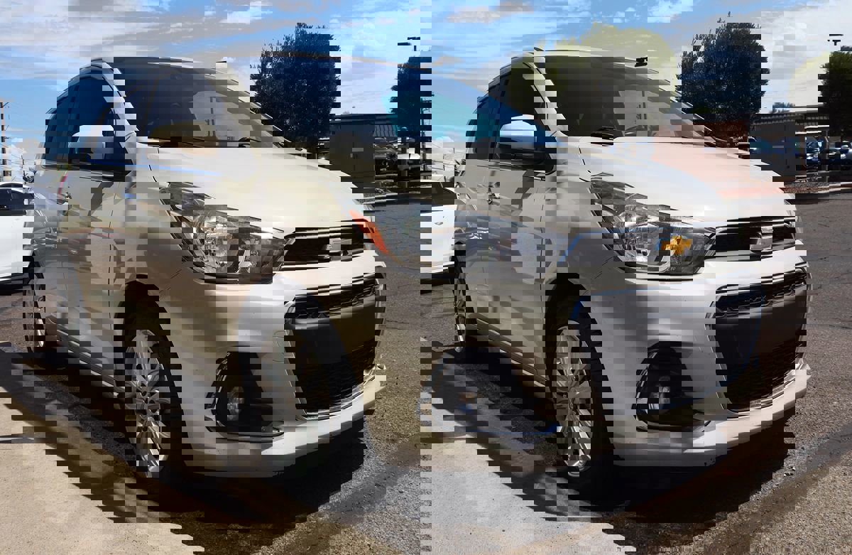 Used 2016 Chevrolet Spark LT w/ Driver Confidence Package image 18