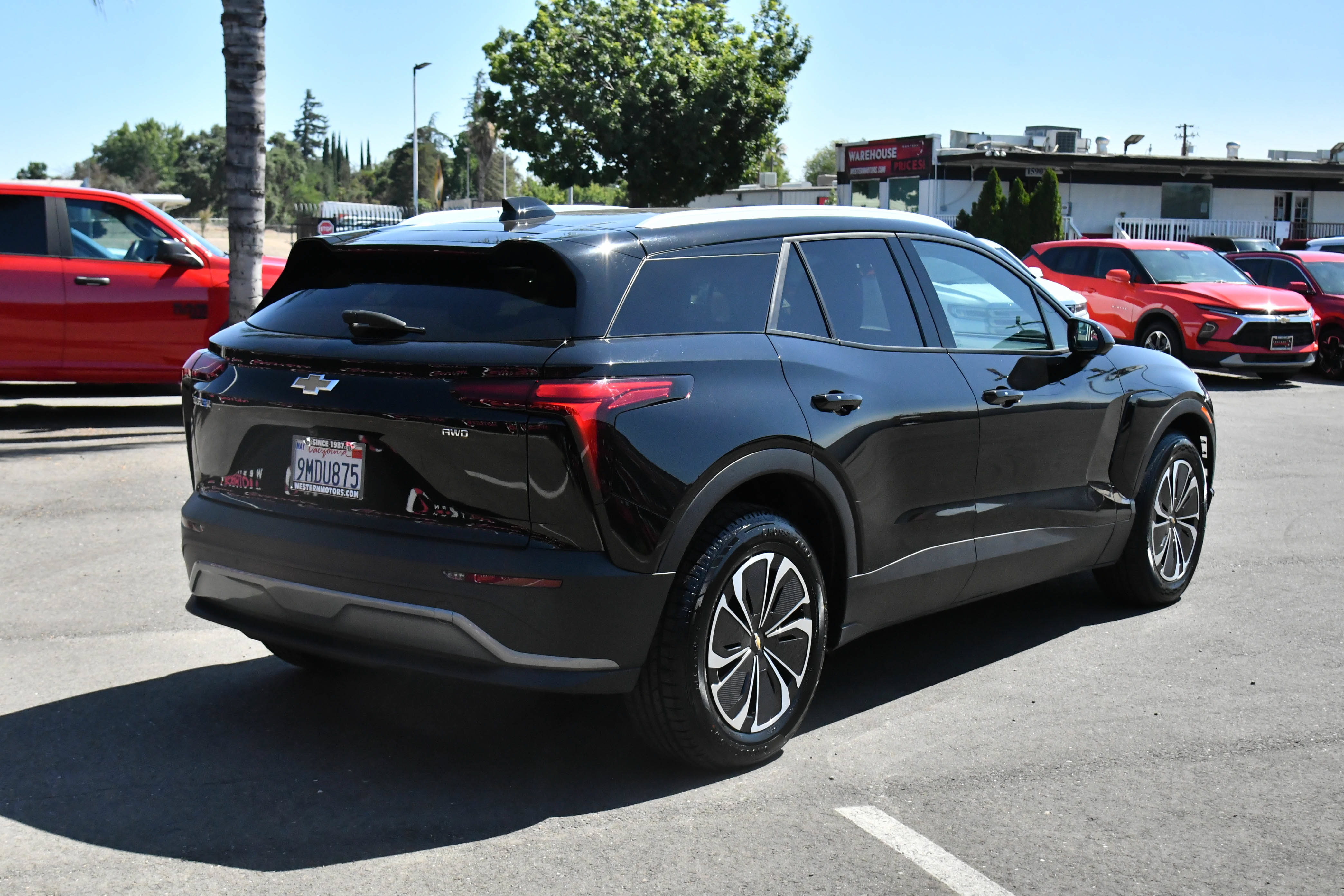 Used 2024 Chevrolet Blazer EV LT AWD/4WD image 8